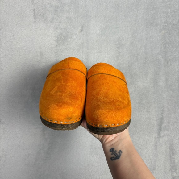 Lottas from Stockholm Orange Suede Wooden Clogs Swedish Mules Womens 39 Vintage - Picture 3 of 6